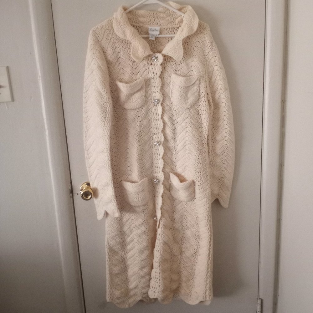 VTG White Crochet Long Sweater